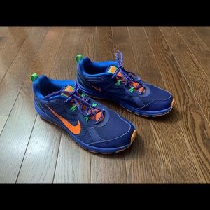 Nike Wild Trail (Sz 9)